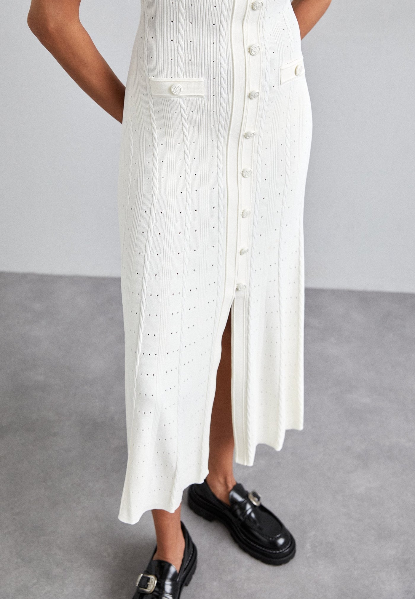 Sukienka Eline - Miękka i Ponadczasowa