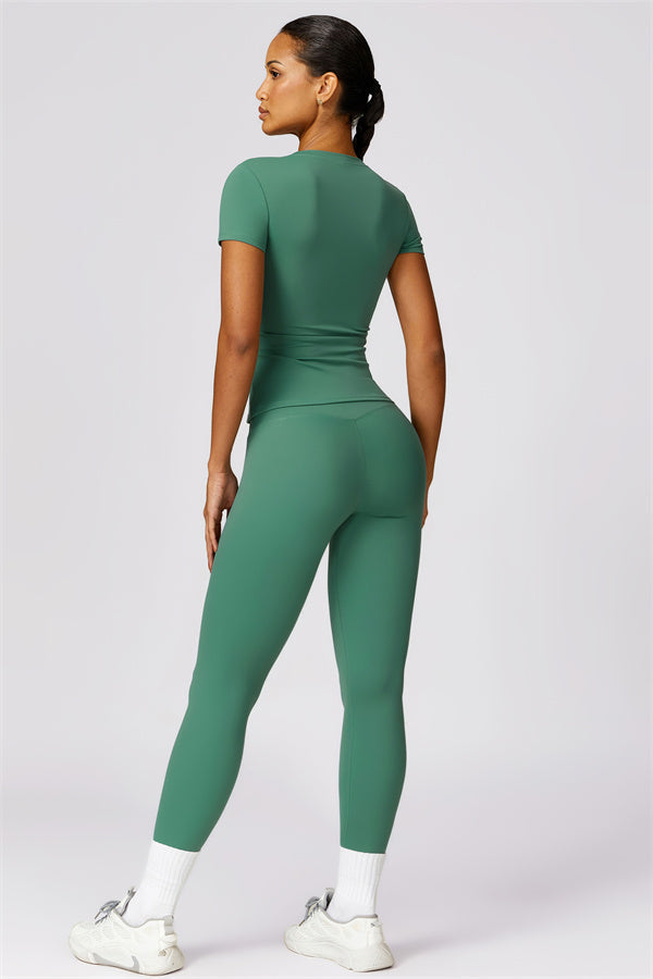 Top Aimee - Minimalistyczny i Stylowy