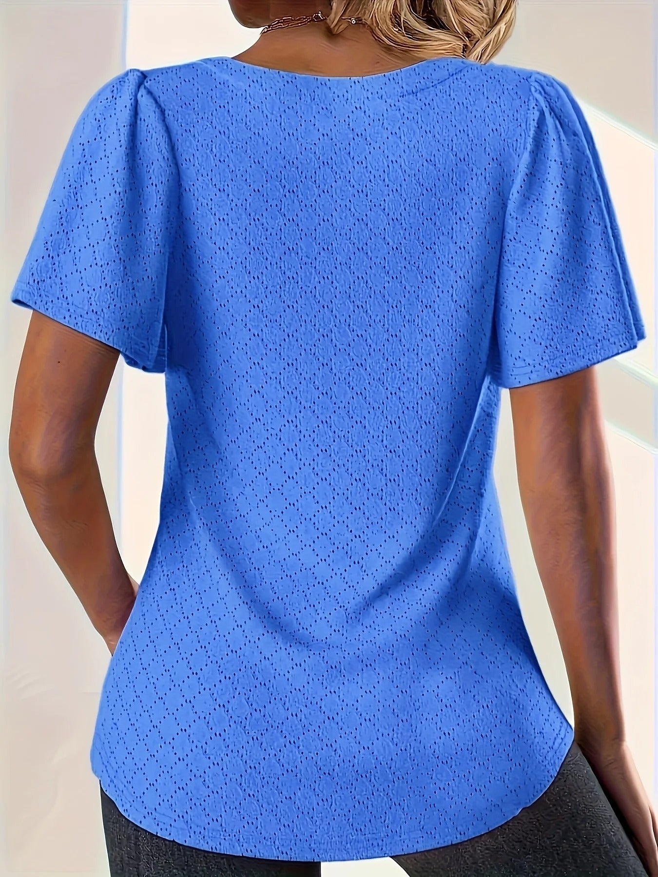 Top Eliana - Kobieca i Uniwersalna